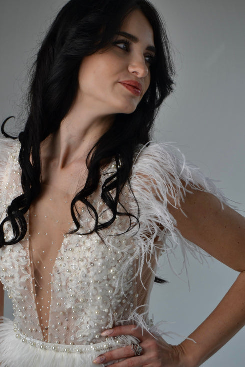 Mini wedding dress